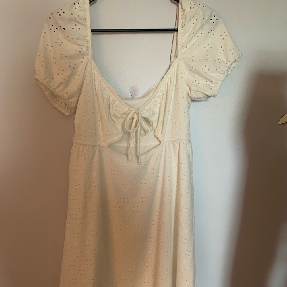 BRAND NEW H&M DRESS!!